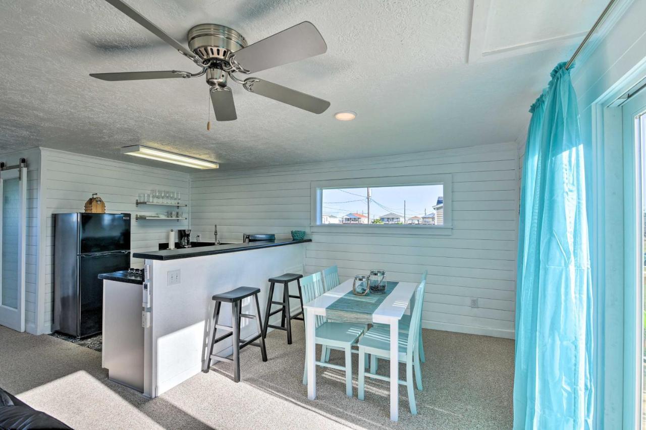 Open-Concept Cottage Less Than 1 Mi To Beach! サーフサイド・ビーチ エクステリア 写真