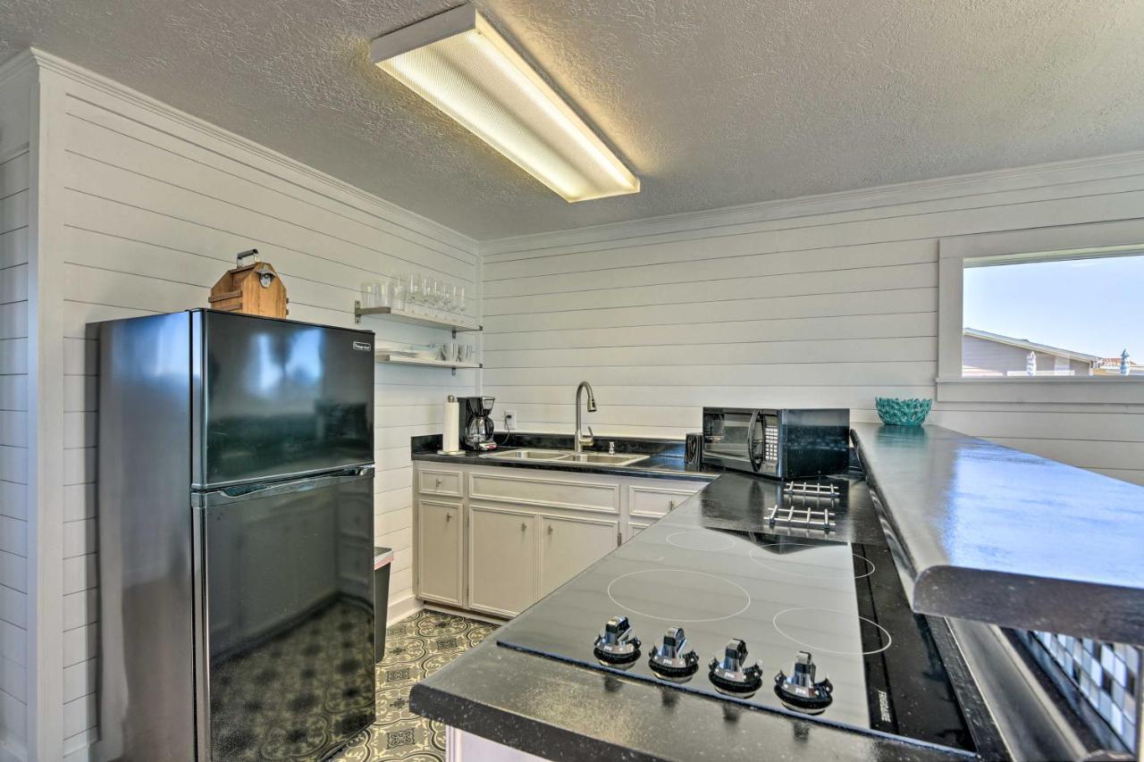 Open-Concept Cottage Less Than 1 Mi To Beach! サーフサイド・ビーチ エクステリア 写真