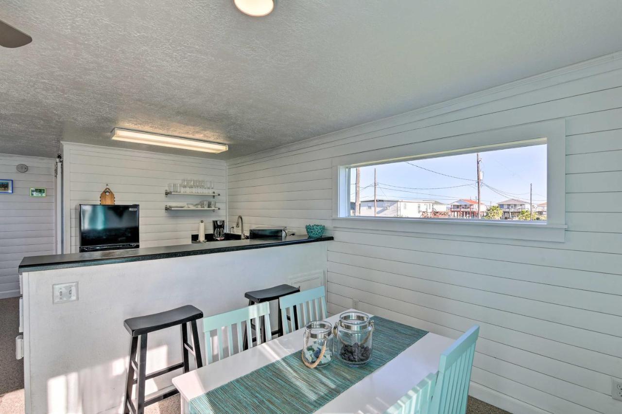 Open-Concept Cottage Less Than 1 Mi To Beach! サーフサイド・ビーチ エクステリア 写真